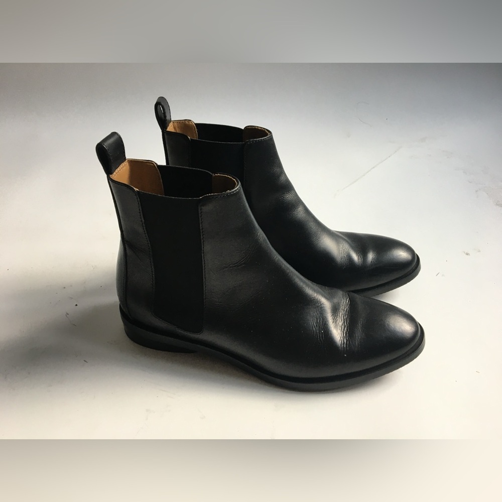 Everlane leather Chelsea Boots size 8.5 excellent condition